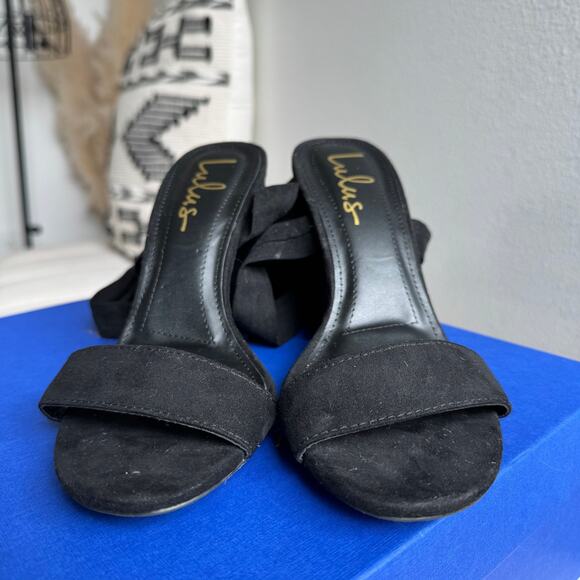 Lulu's Alta Black Suede Wrap Around Lace-Up Block Heel Size 7.5 - Picture 6 of 12